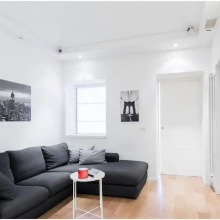 Urbanflat Roma Apartment ภายนอก รูปภาพ