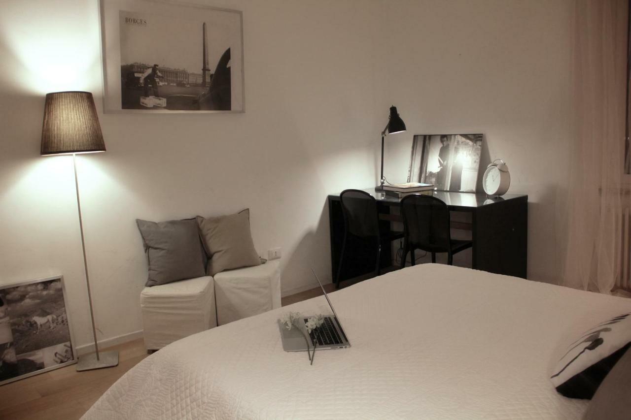 Urbanflat Roma Apartment ภายนอก รูปภาพ